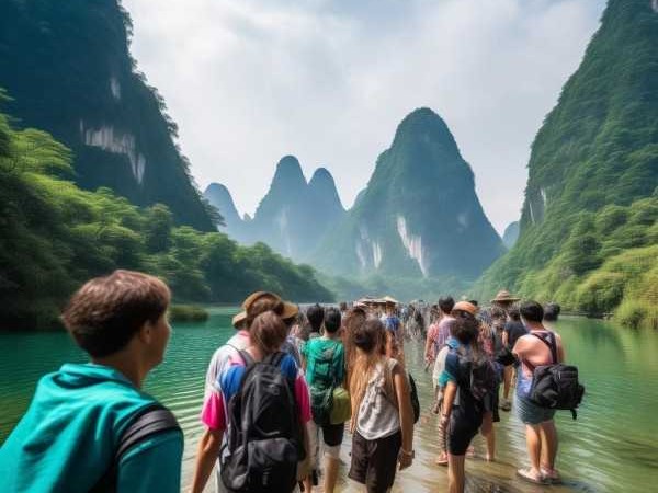桂林山水甲天下，探秘仙境之旅